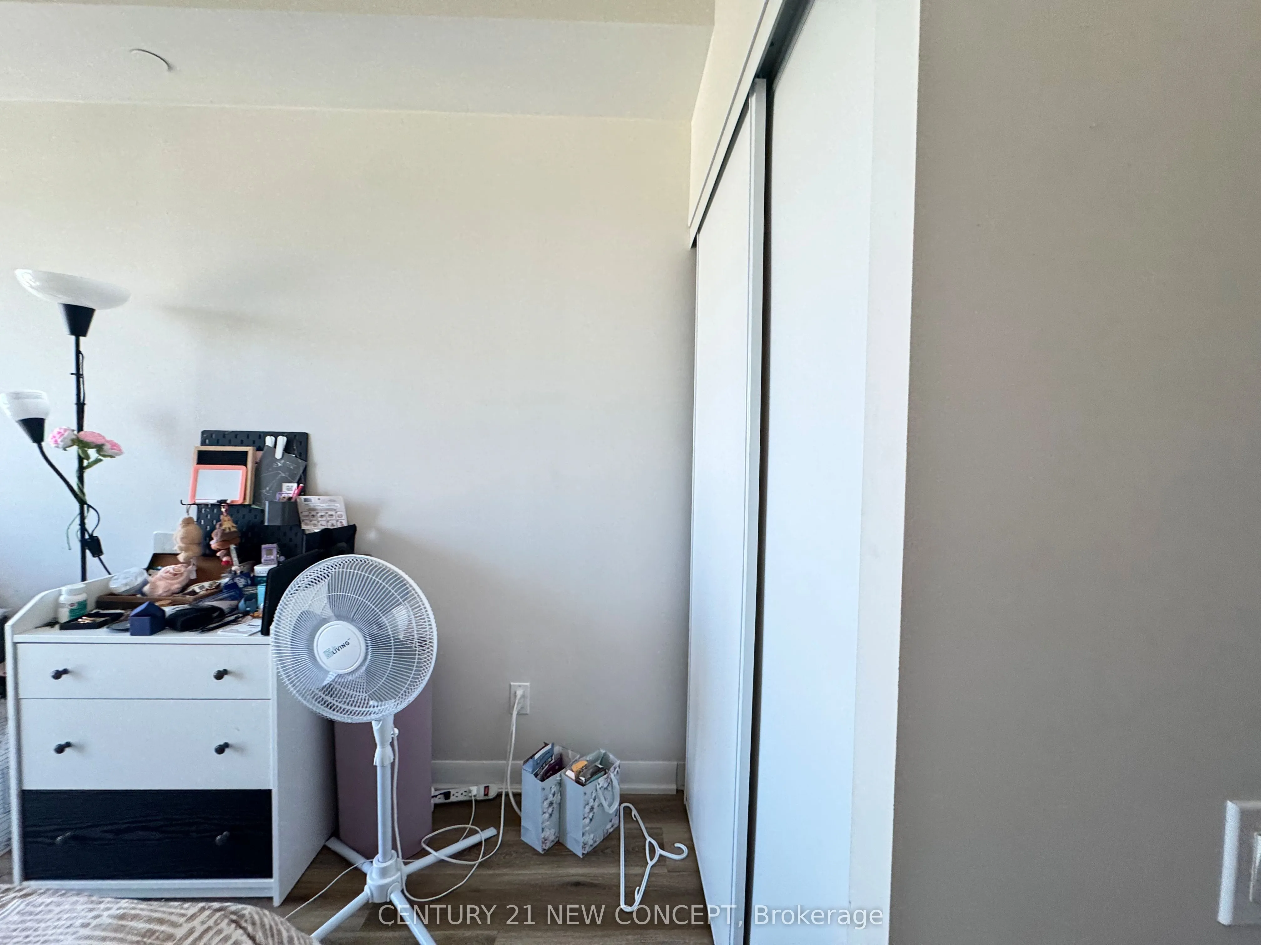 5168 Yonge Street, #2709