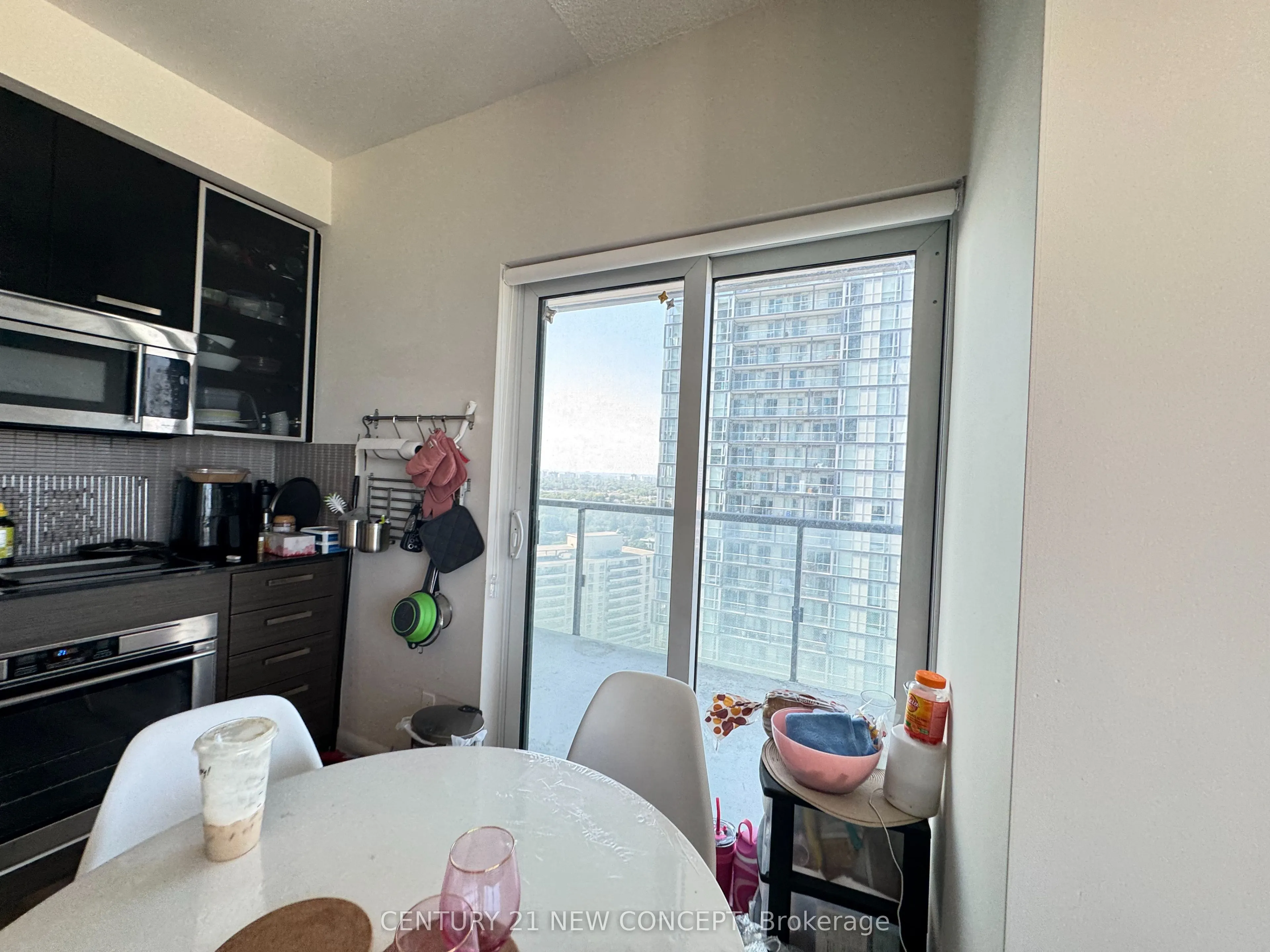 5168 Yonge Street, #2709