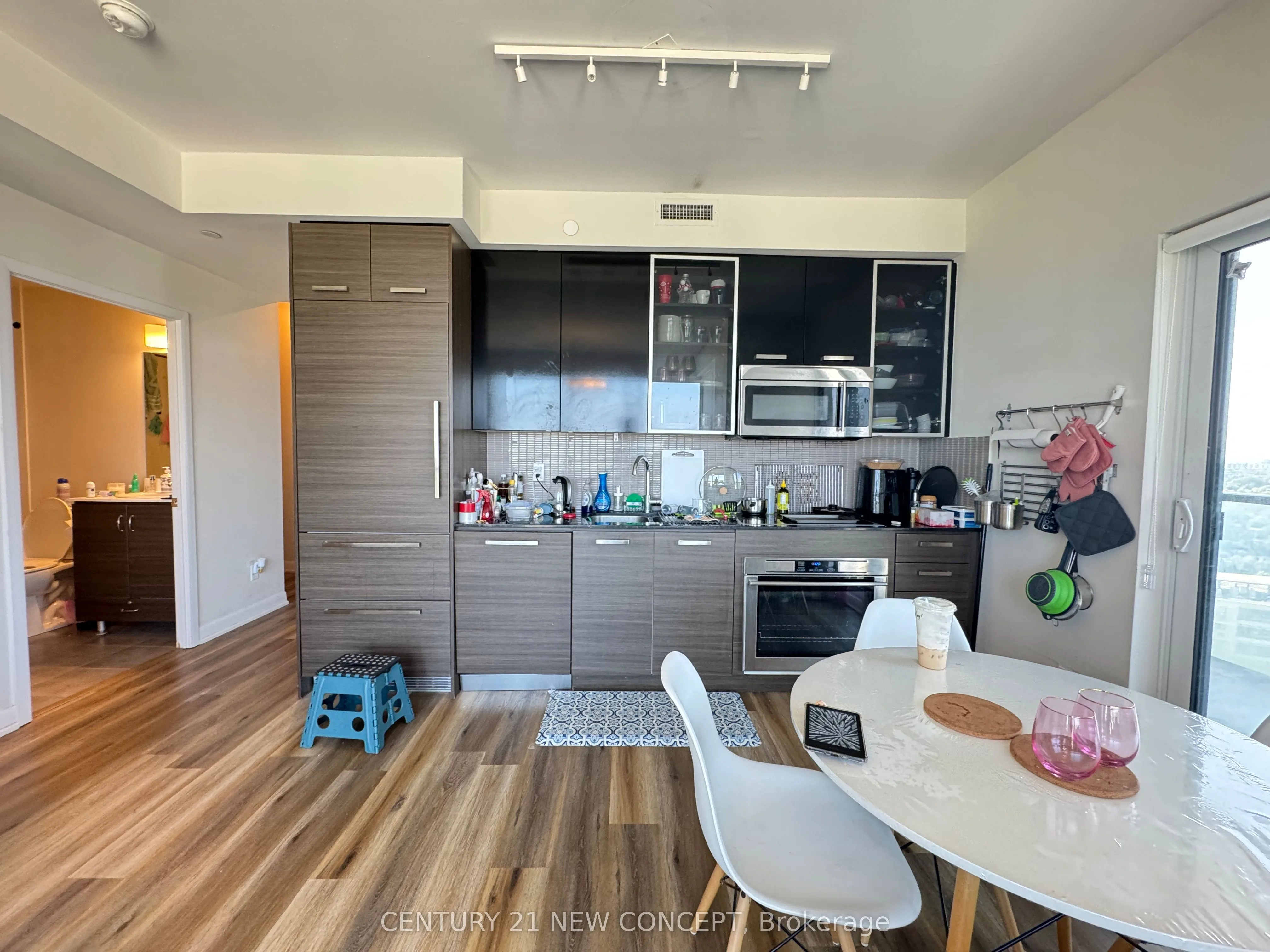 5168 Yonge Street, #2709