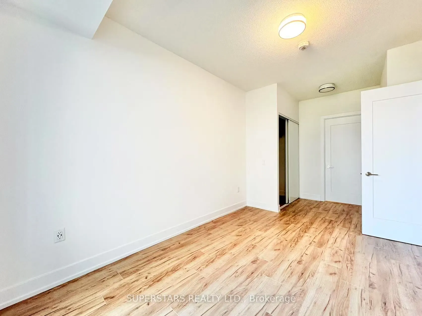 25 Adra Grado Way, #361