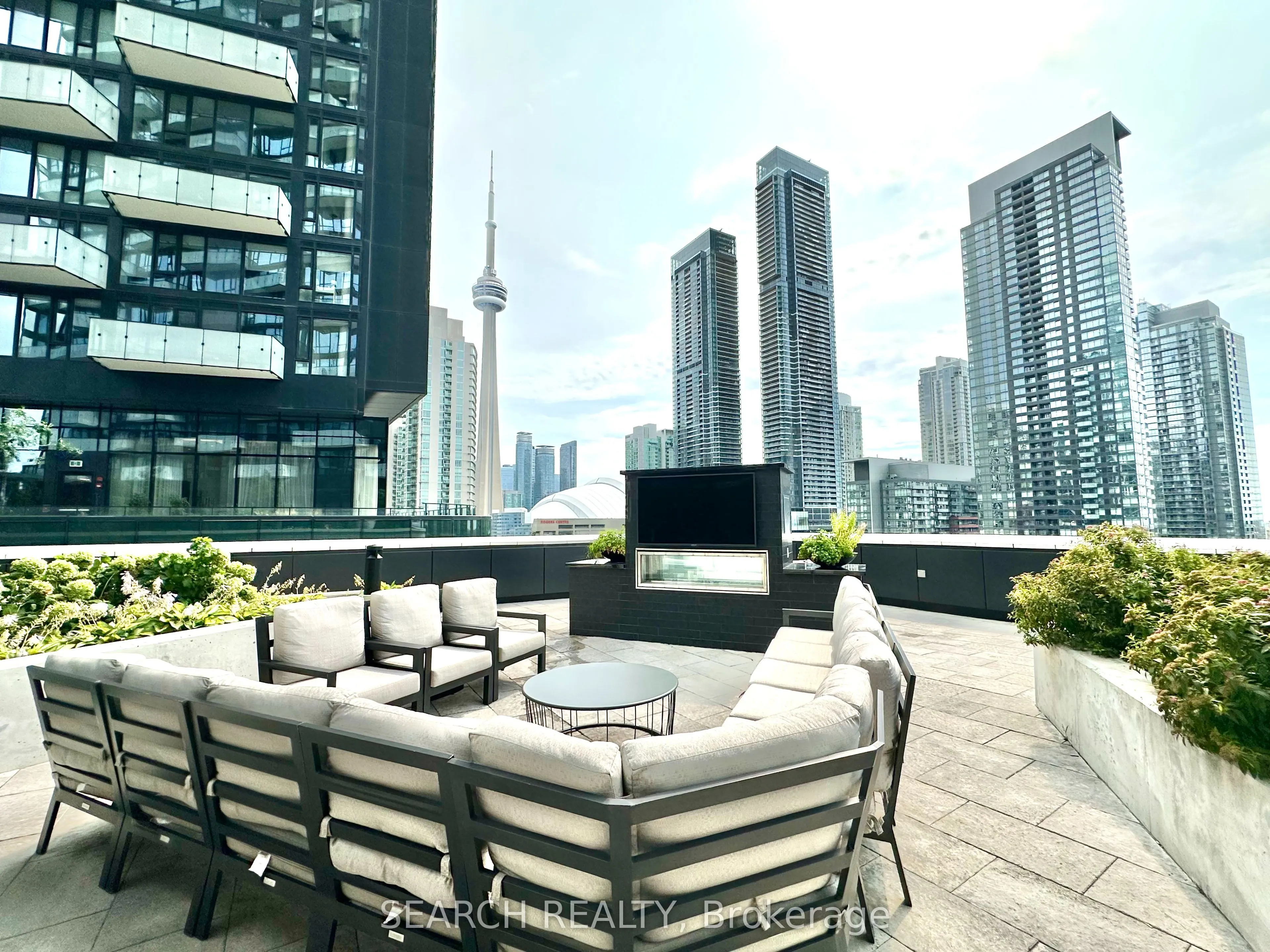 470 Front Street W, #1714