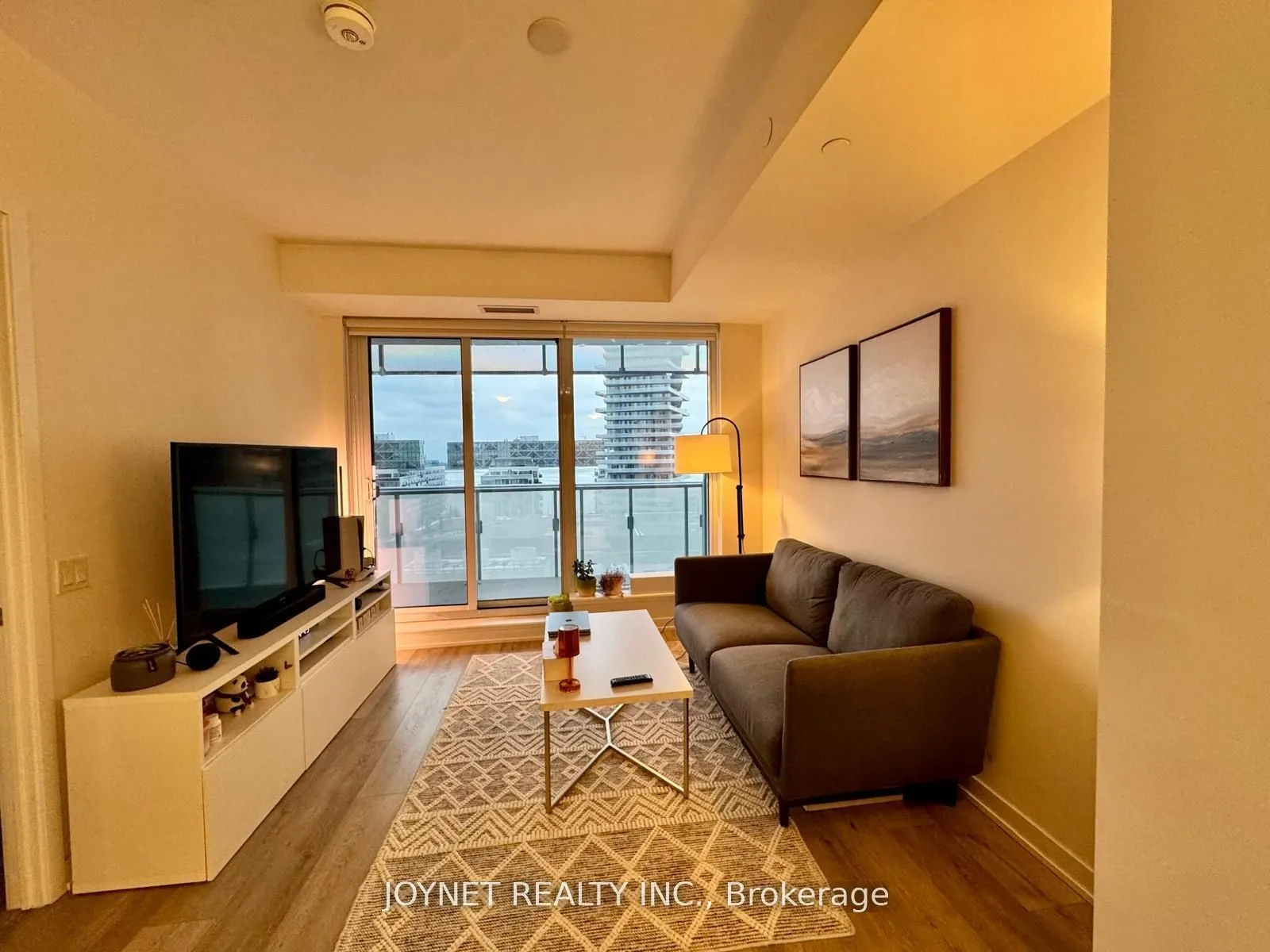 28 Freeland Street, #1201