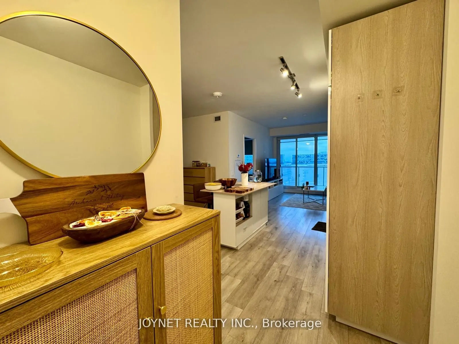 28 Freeland Street, #1201