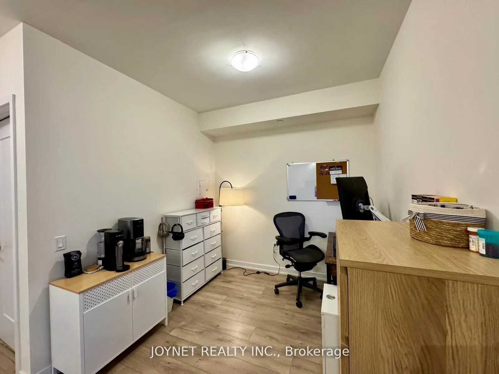 28 Freeland Street, #1201