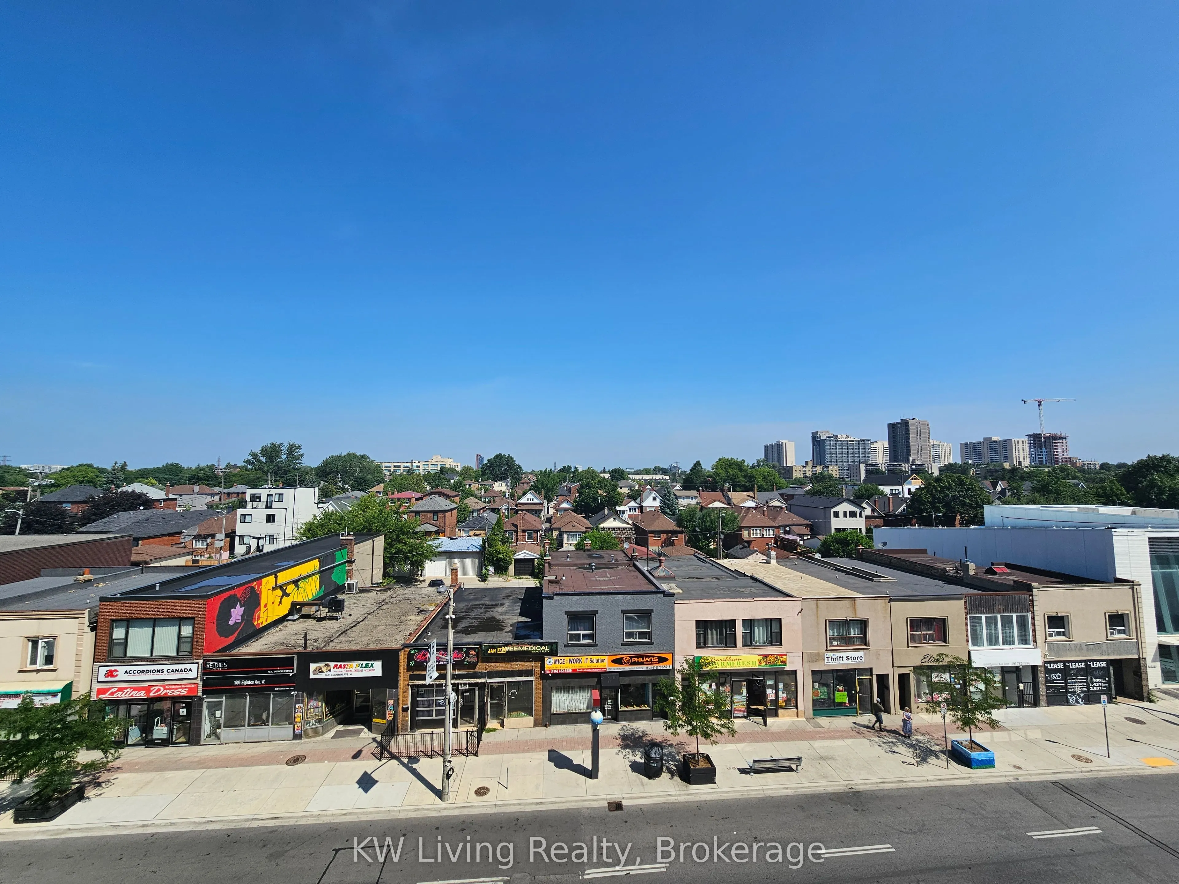 1603 Eglinton Avenue W, #415