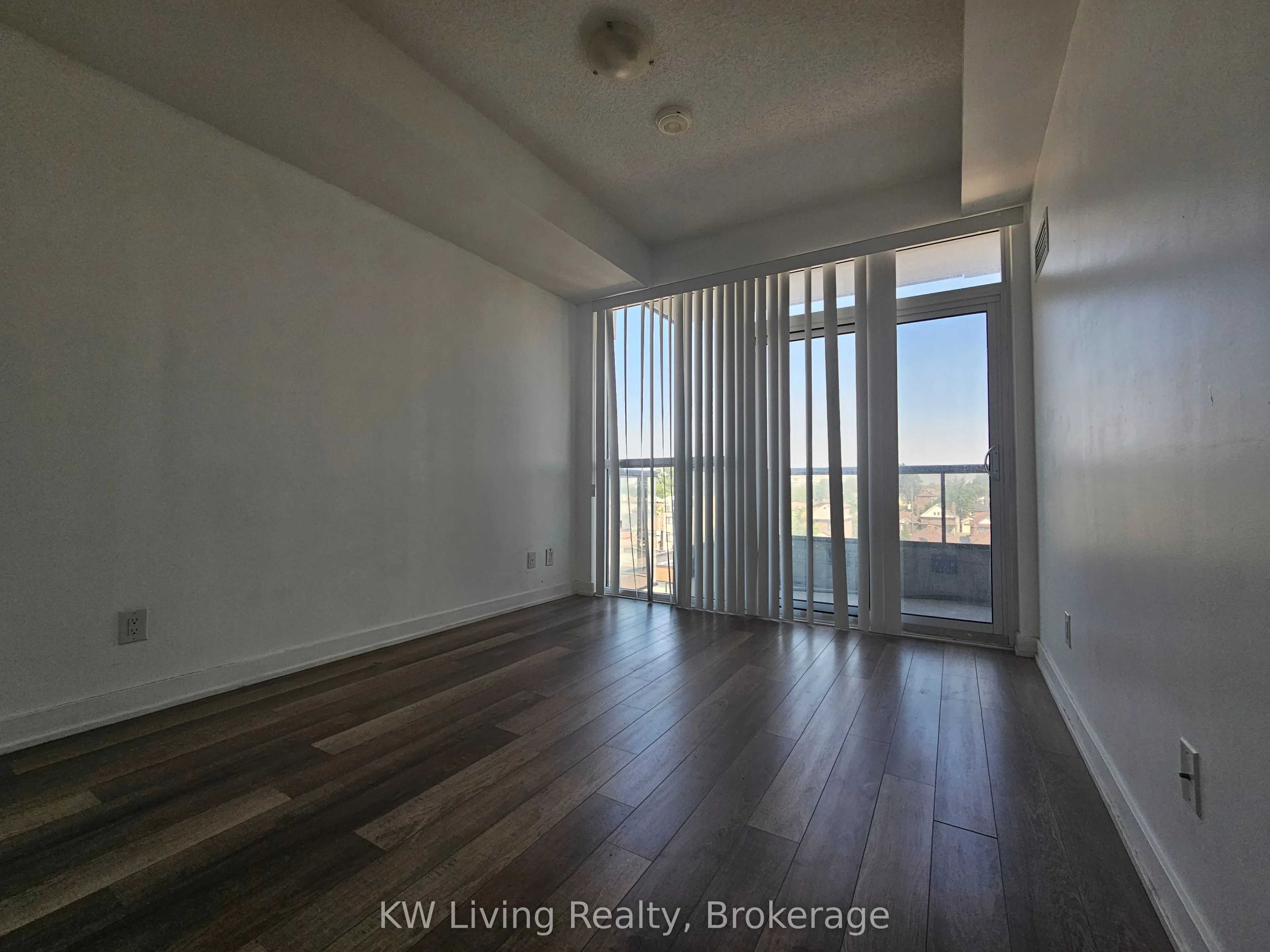 1603 Eglinton Avenue W, #415