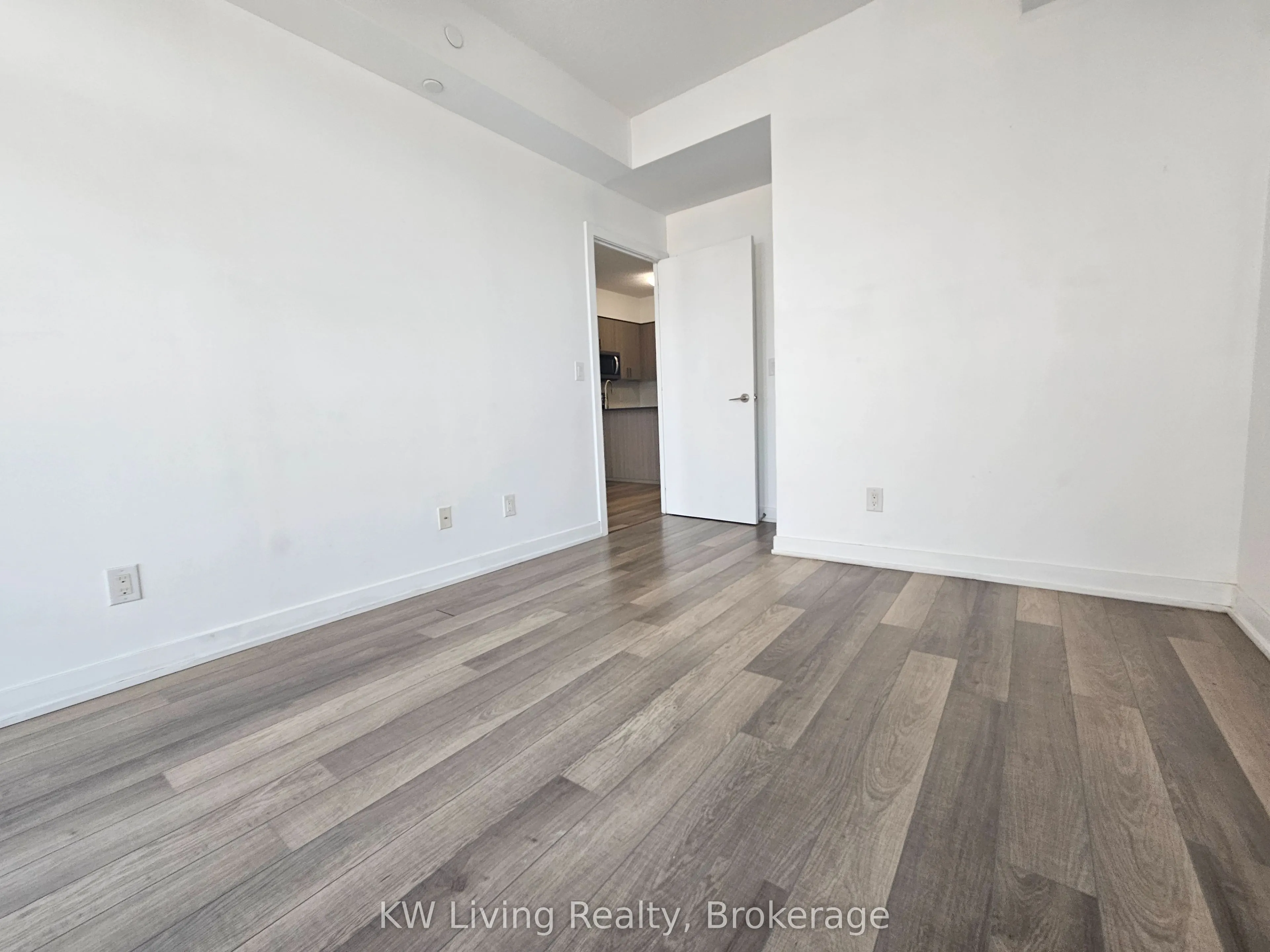 1603 Eglinton Avenue W, #415