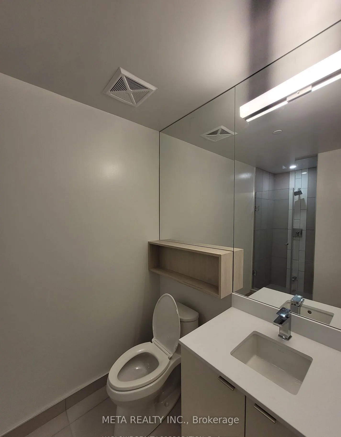 121 Lower Sherbourne Street, #553