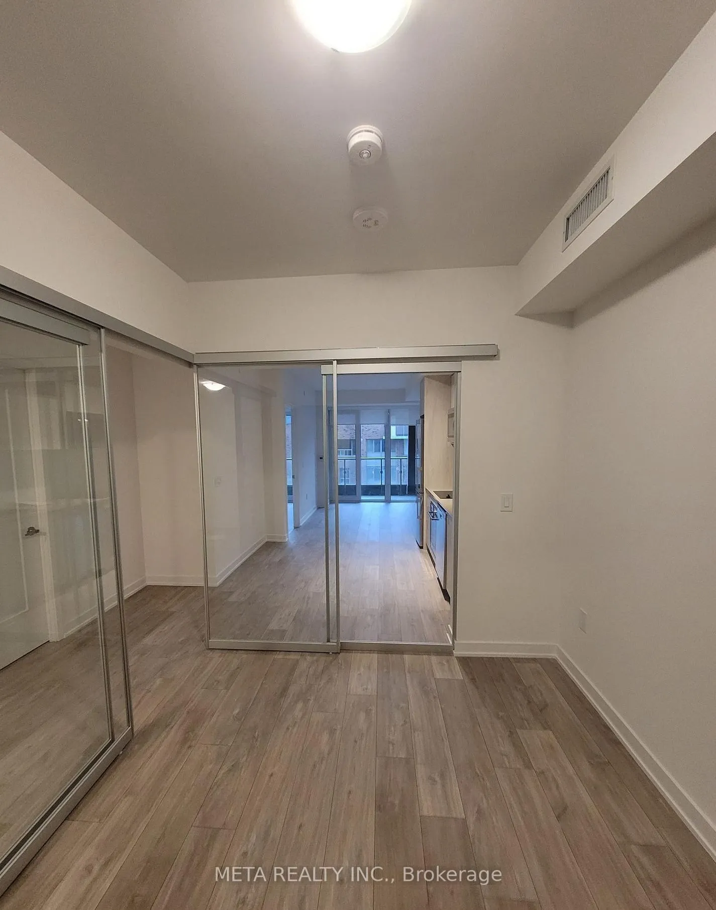 121 Lower Sherbourne Street, #553