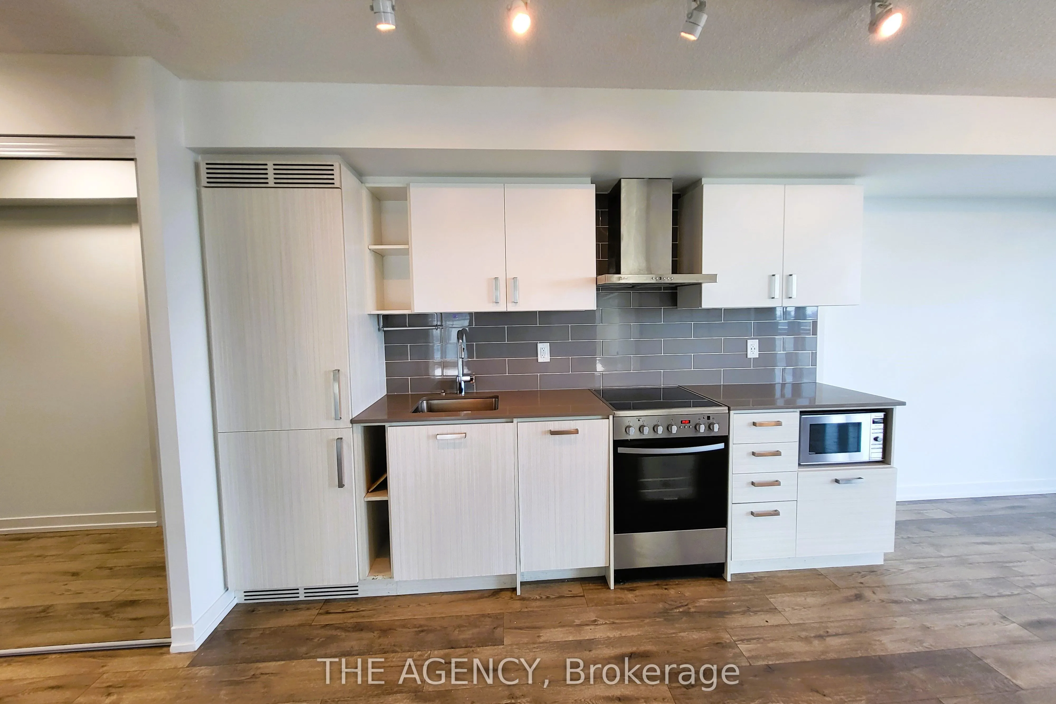 125 Redpath Avenue, #3008