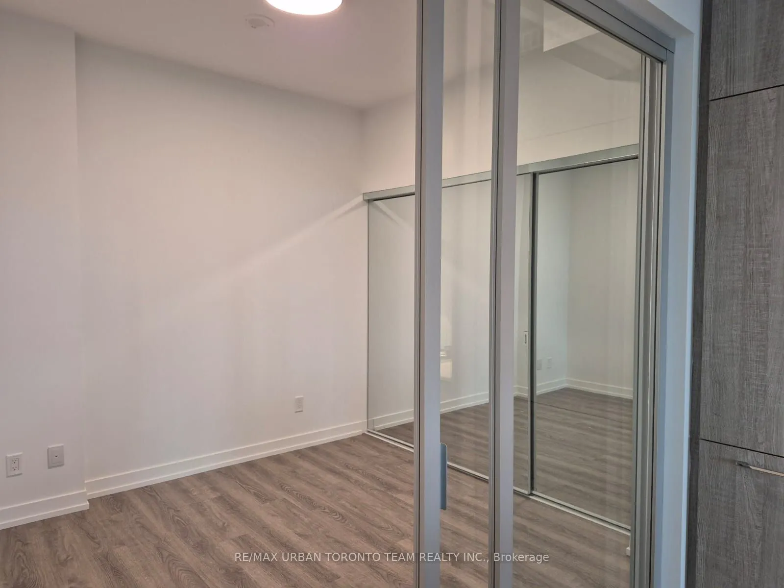771 Yonge Street, #2805