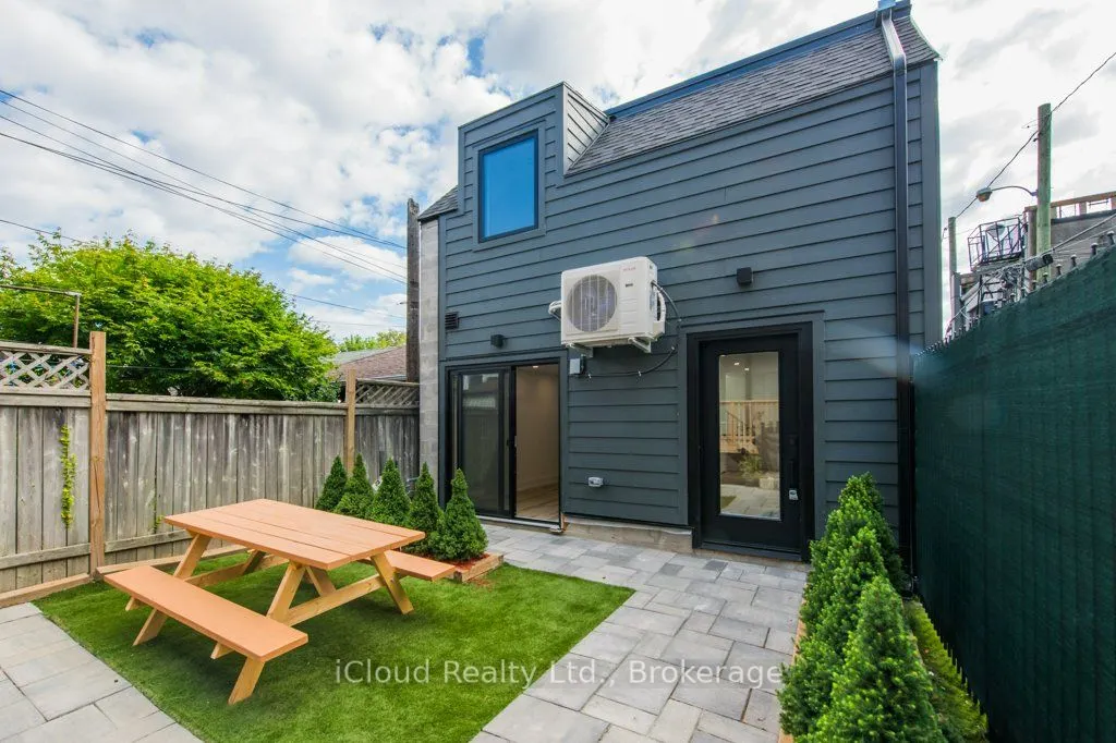 455 Ossington Avenue, #5 Laneway