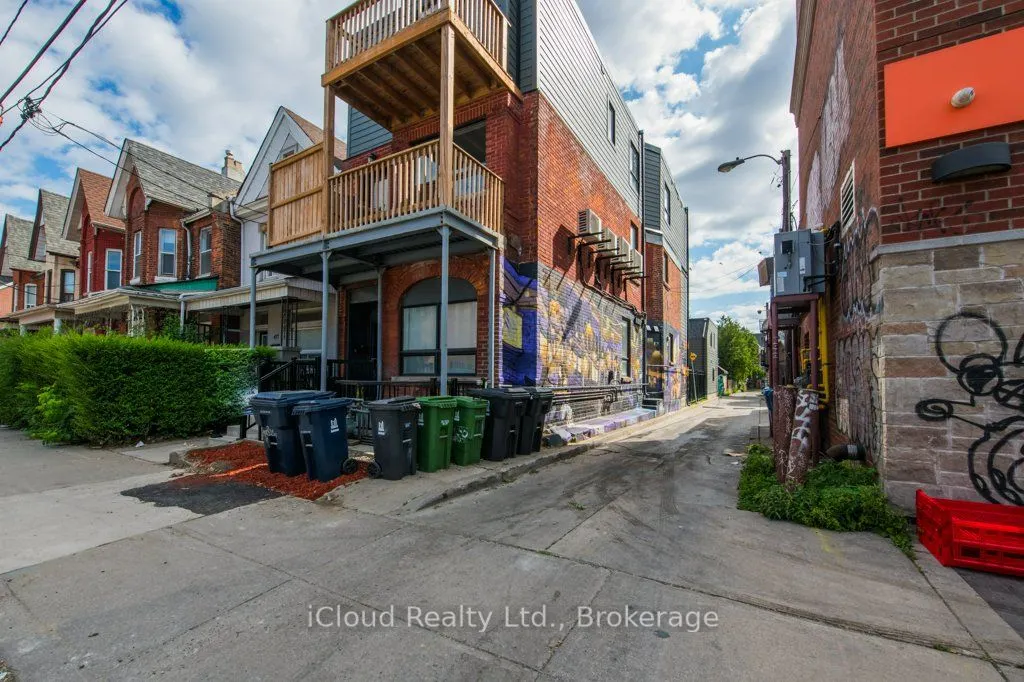 455 Ossington Avenue, #5 Laneway