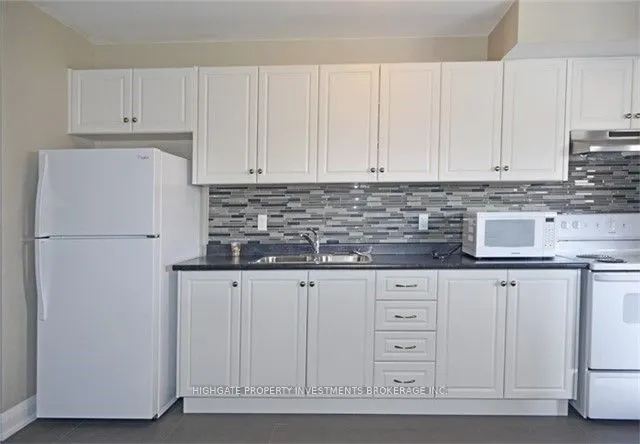 84 Harbord Street, #5