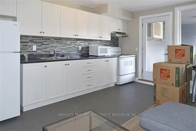 84 Harbord Street, #5
