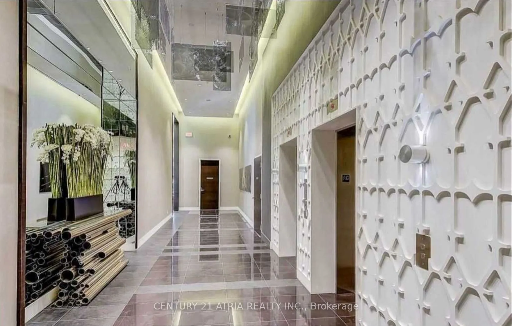 32 Davenport Road, #3002
