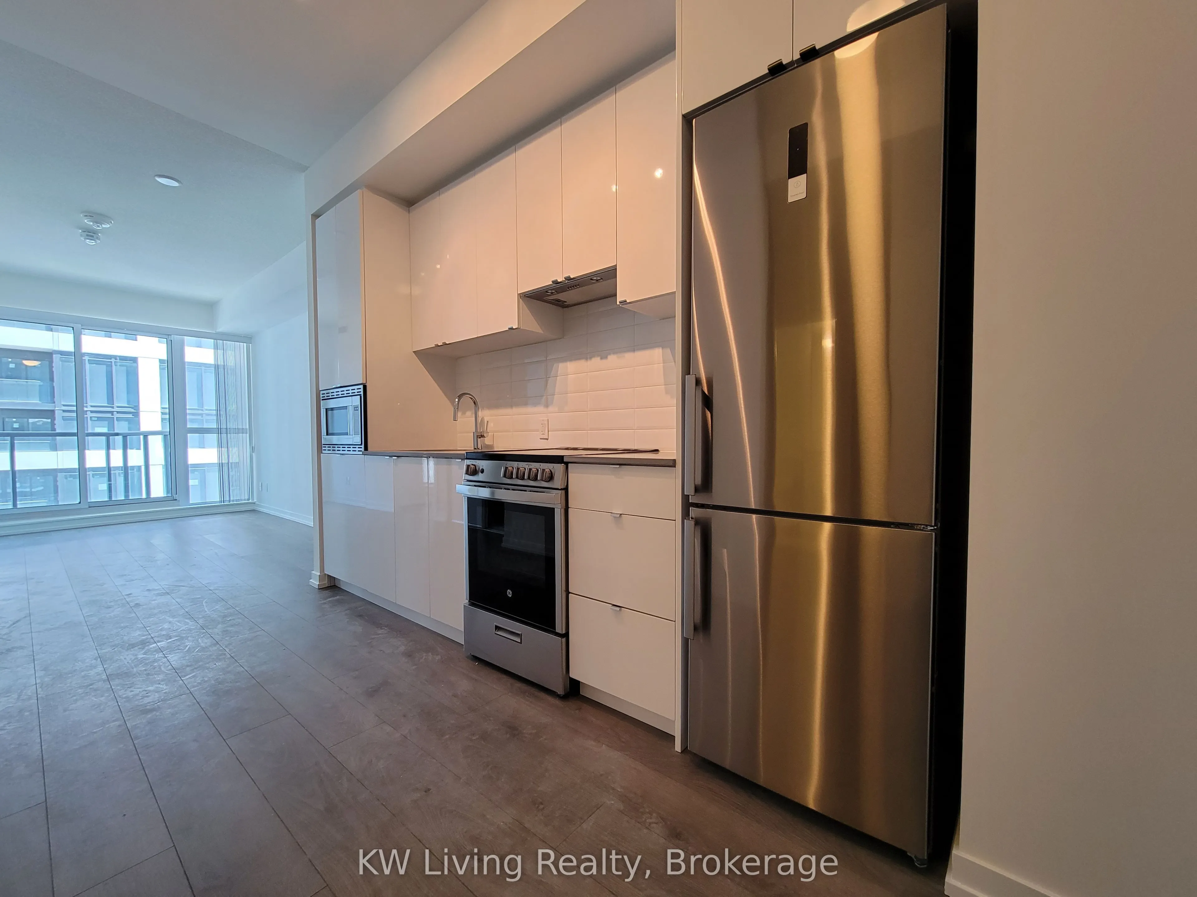 49 East Liberty Street, #801