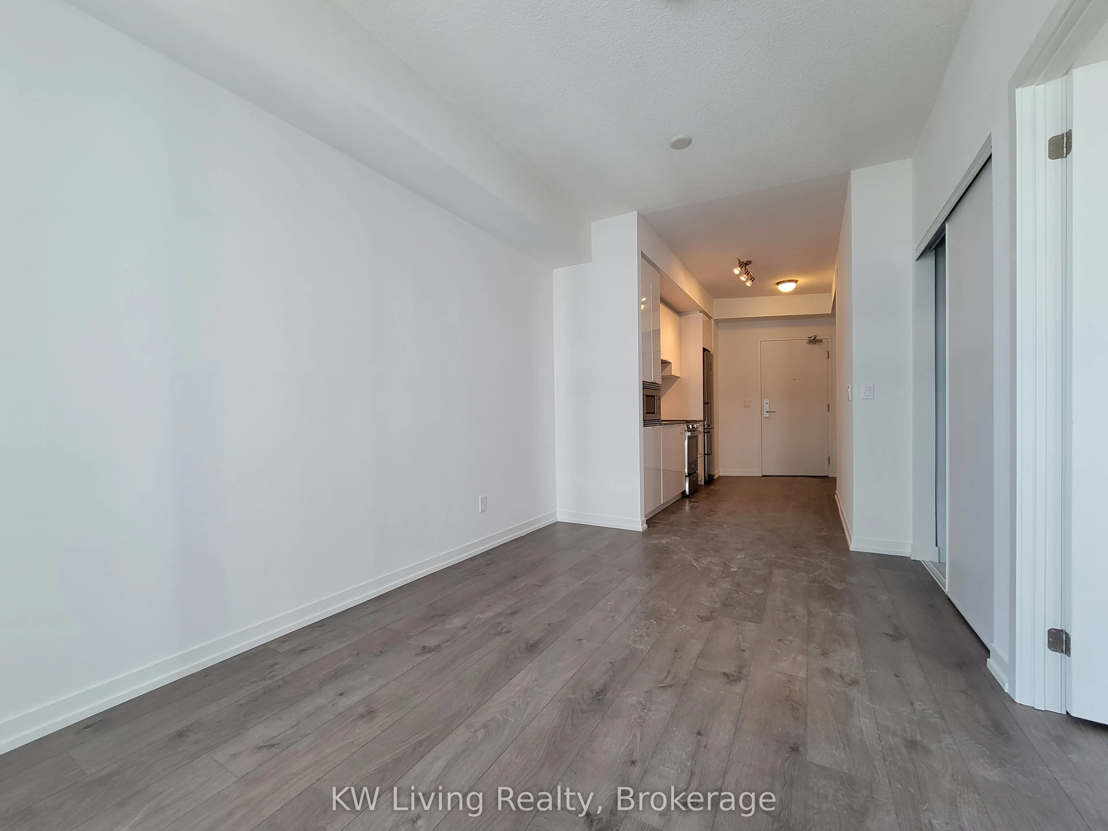 49 East Liberty Street, #801