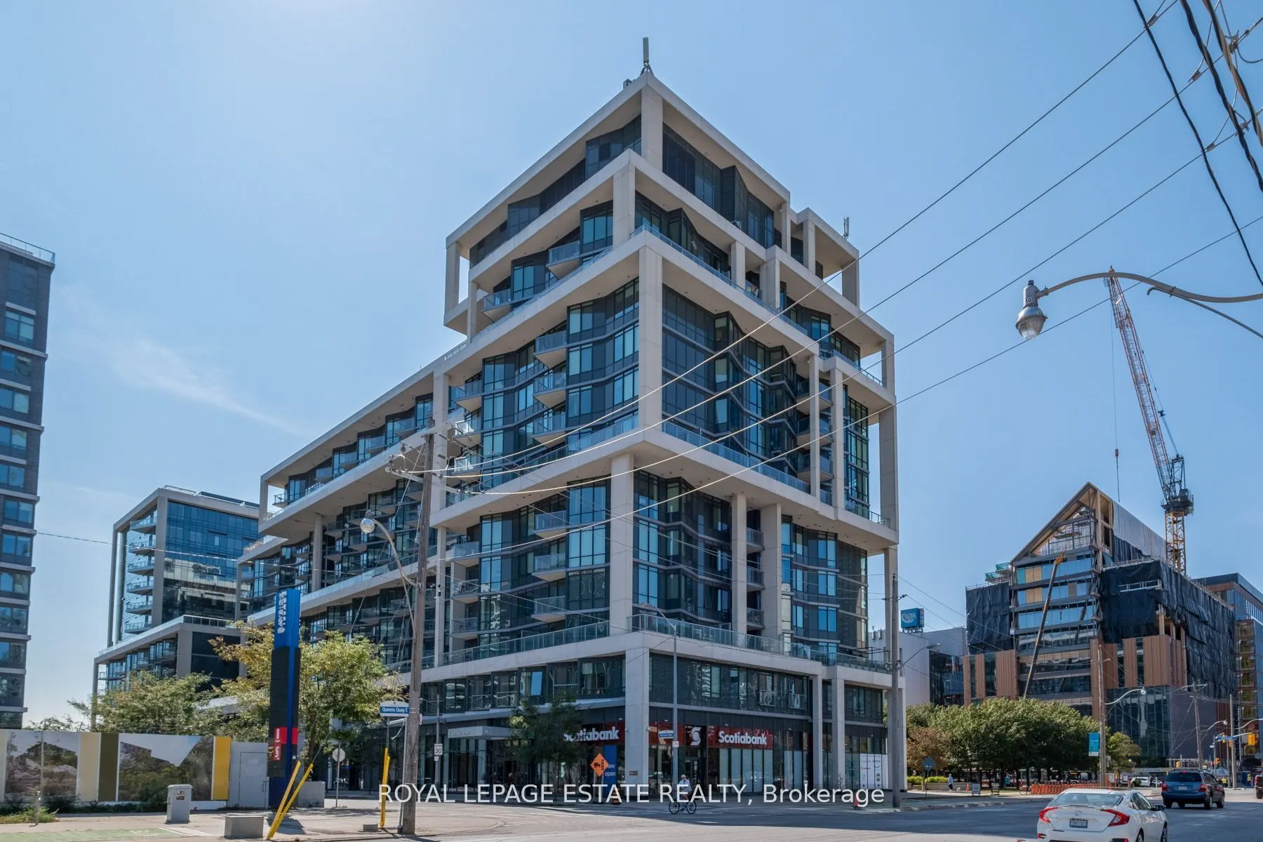 15 Merchants' Wharf, #239