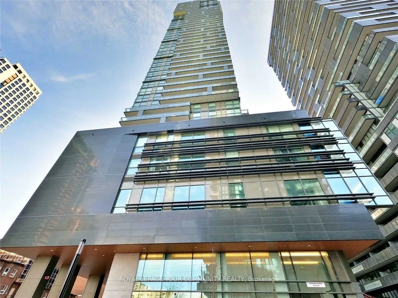39 Roehampton Avenue, #4410