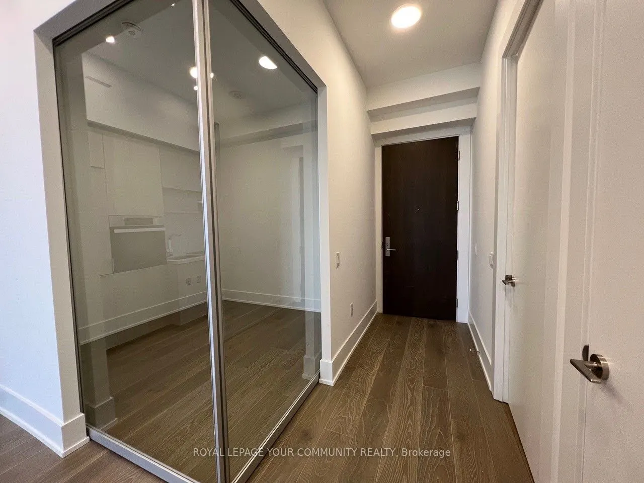 39 Roehampton Avenue, #4410