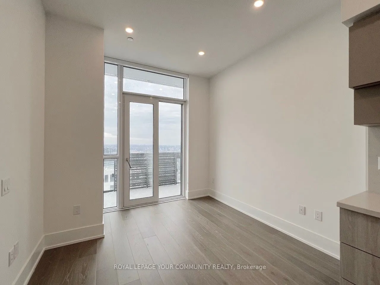 39 Roehampton Avenue, #4410