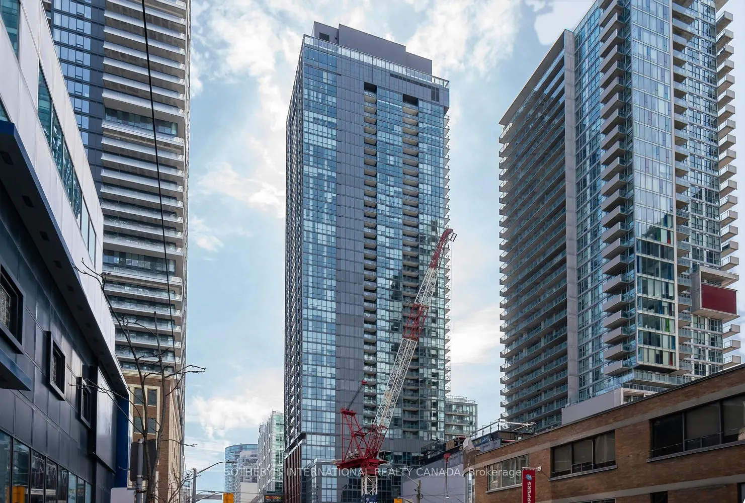 88 Blue Jays Way, #3303