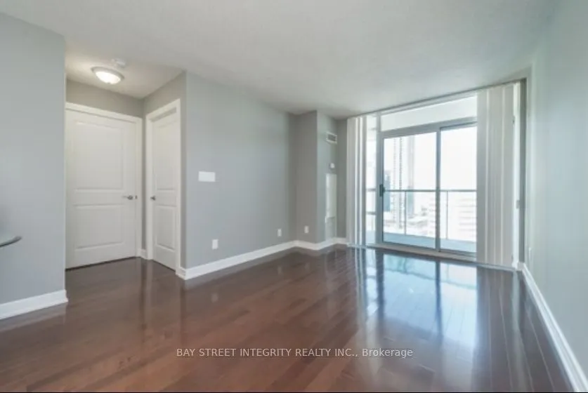 16 Harrison Garden Boulevard, #2101
