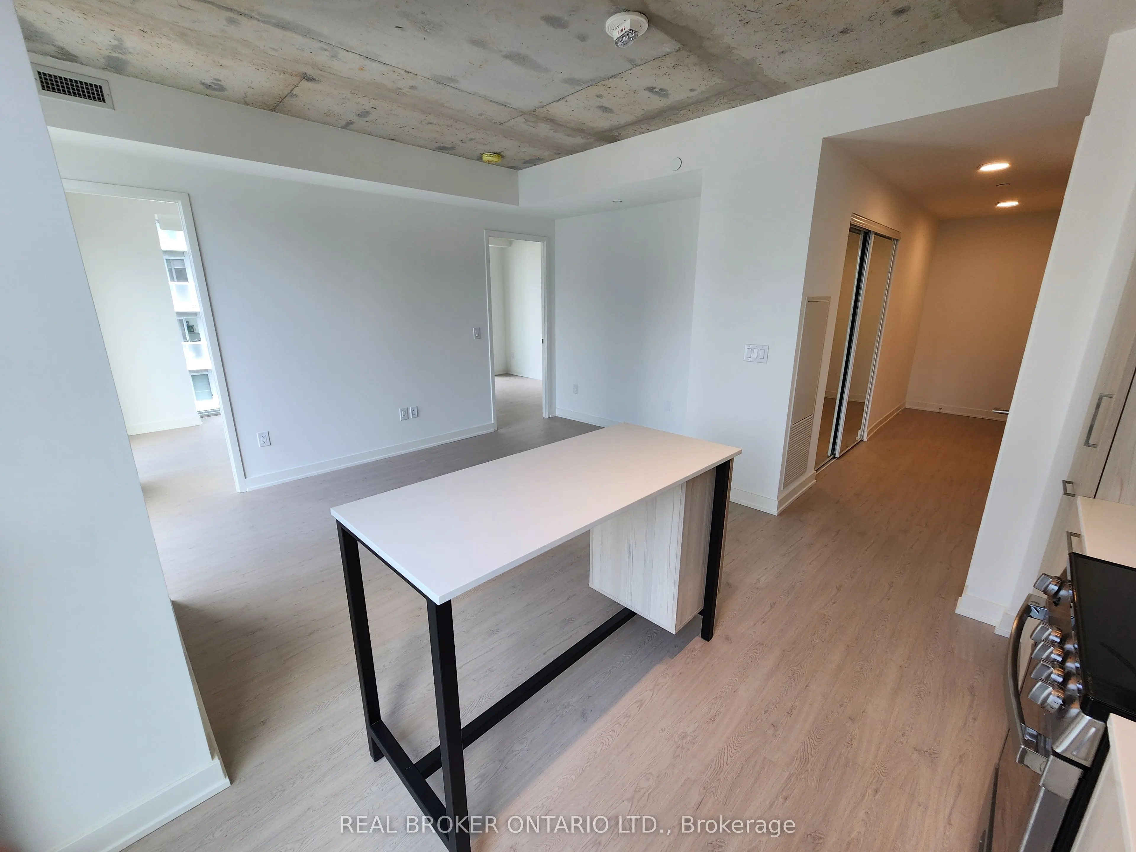 65 Mutual Street, #2406