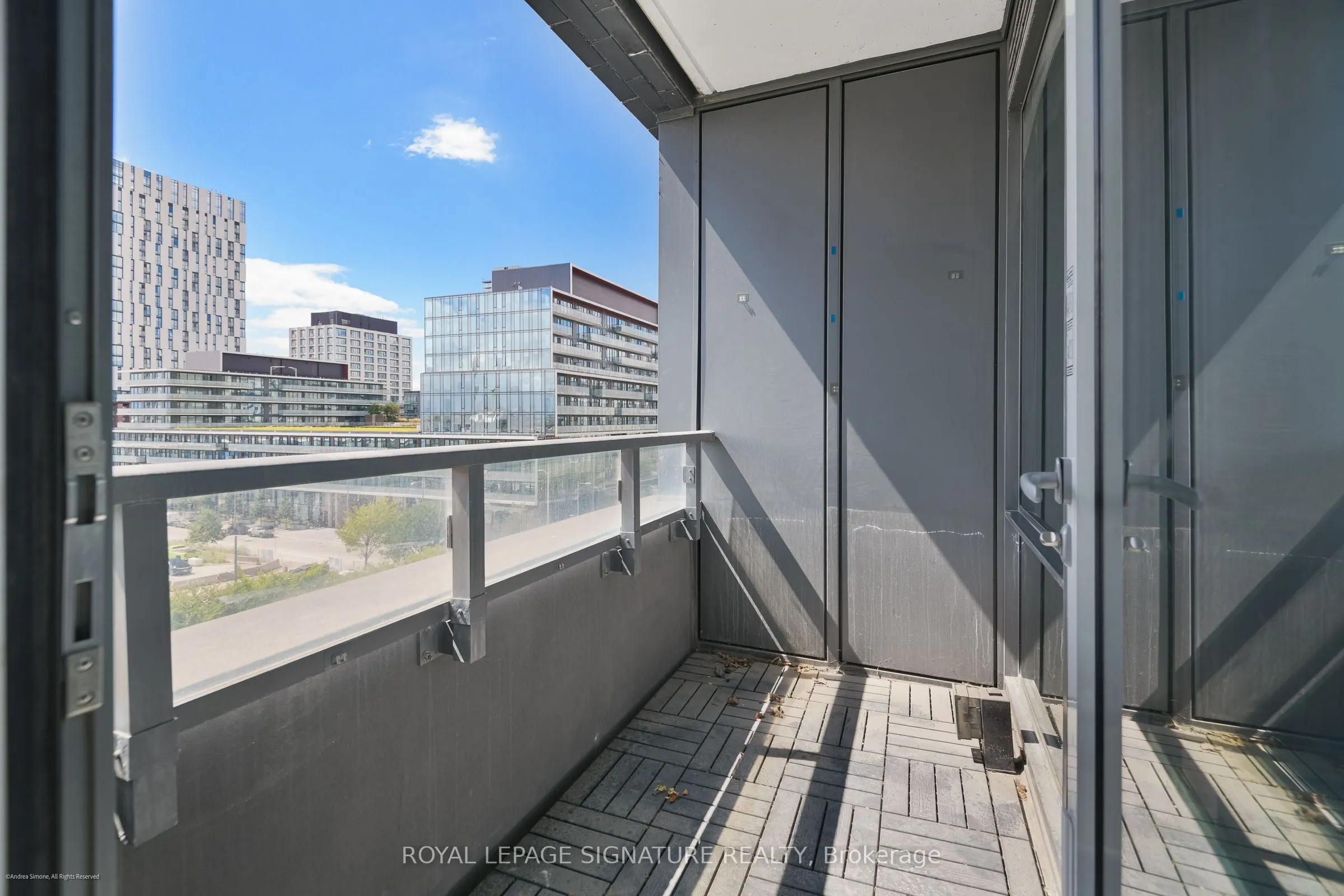 120 BAYVIEW Avenue, #S504