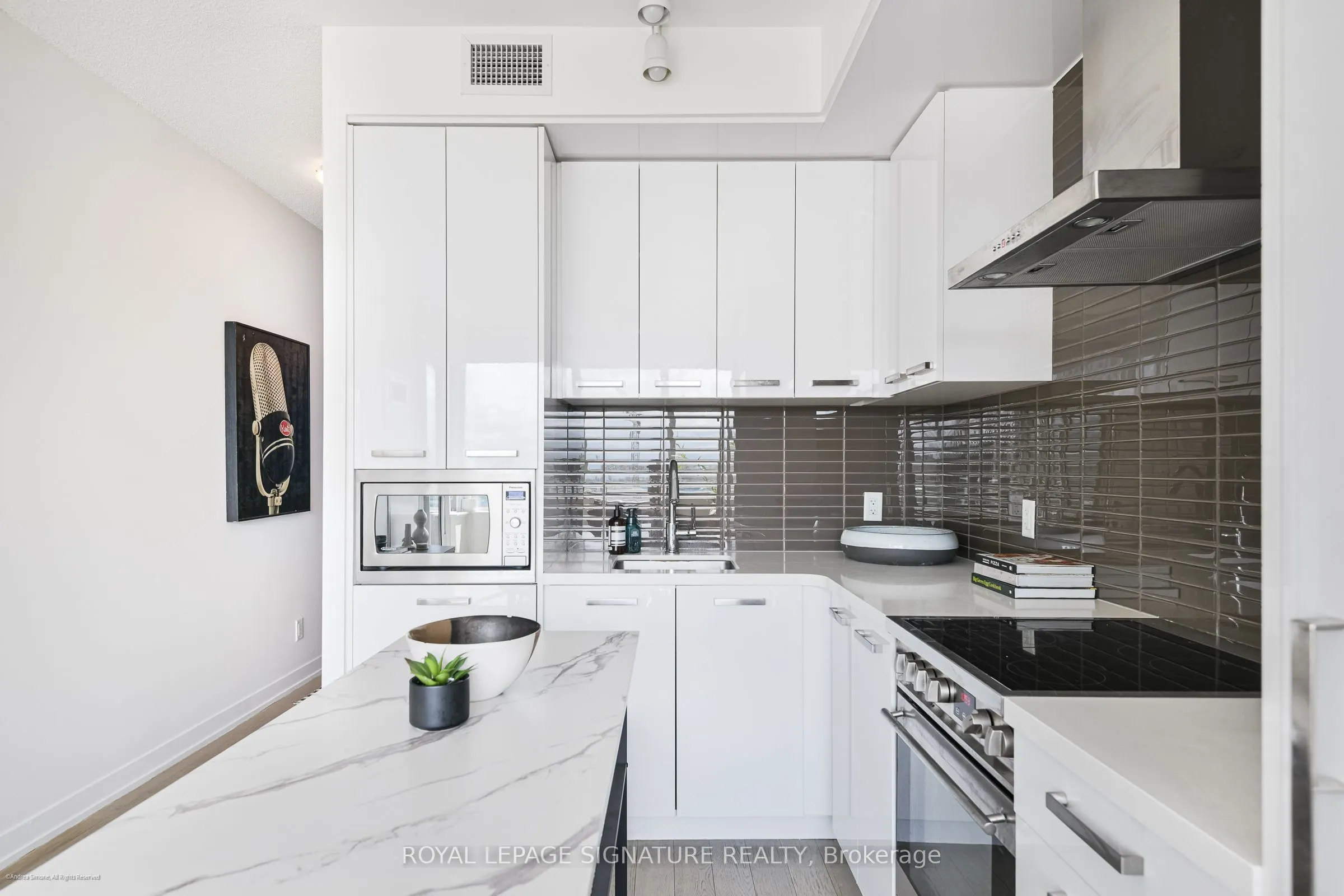 120 BAYVIEW Avenue, #S504