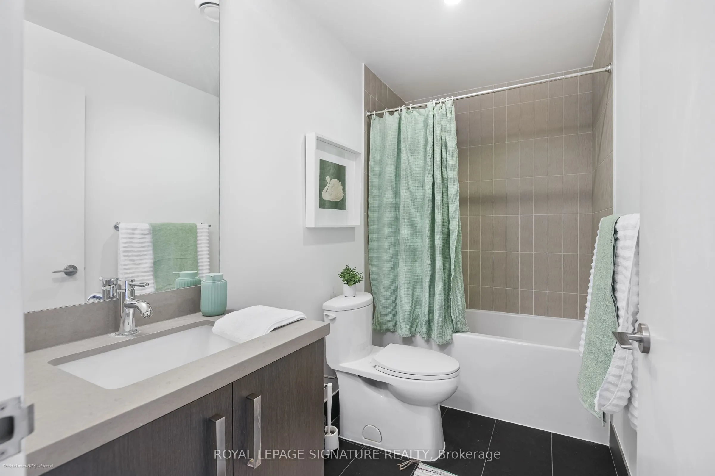 120 BAYVIEW Avenue, #S504