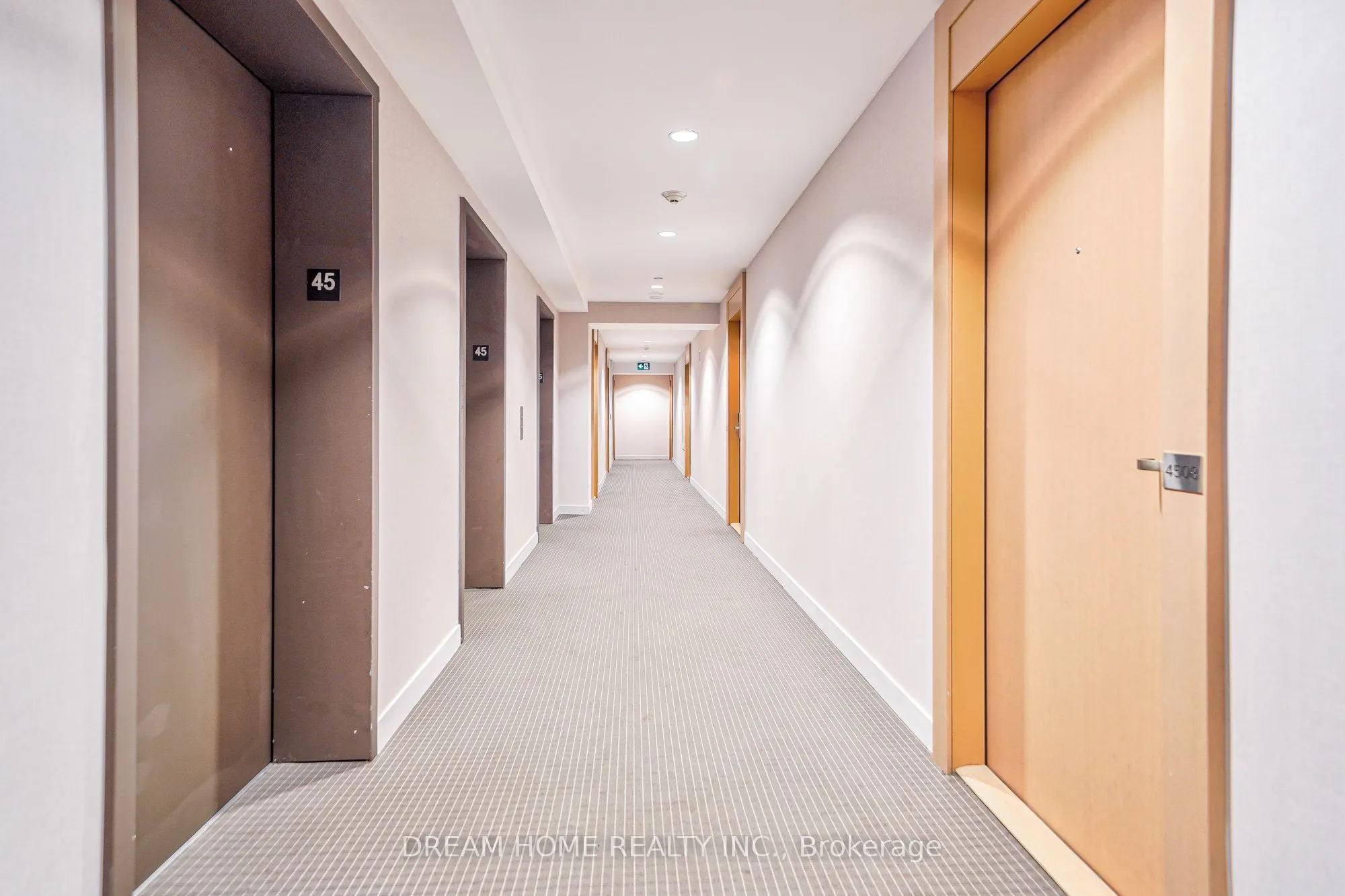 7 Grenville Street, #4509
