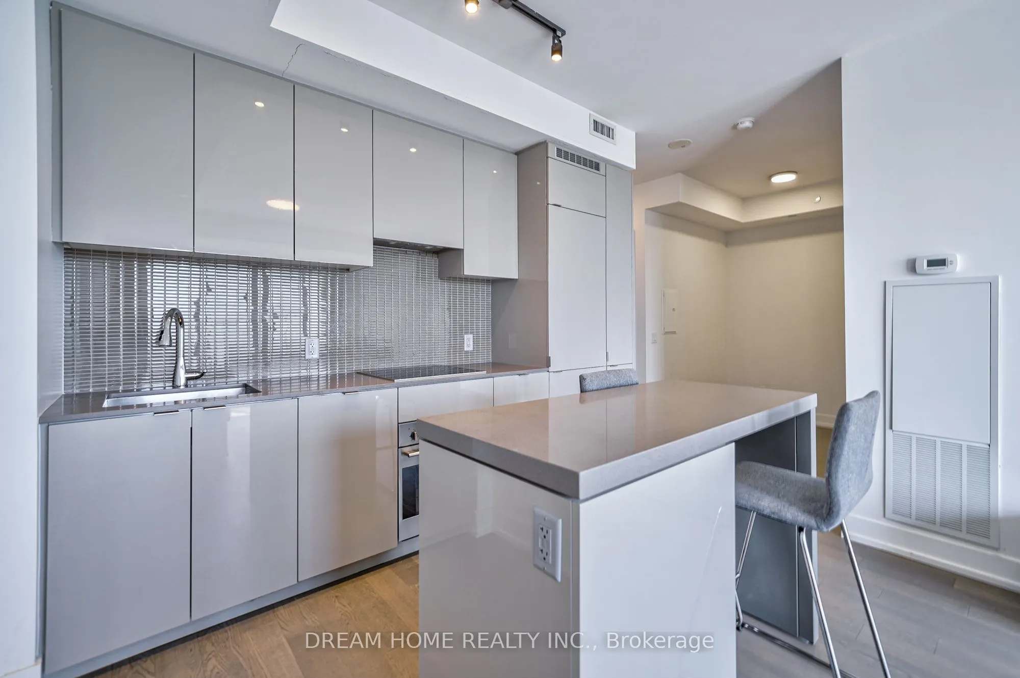 7 Grenville Street, #4509