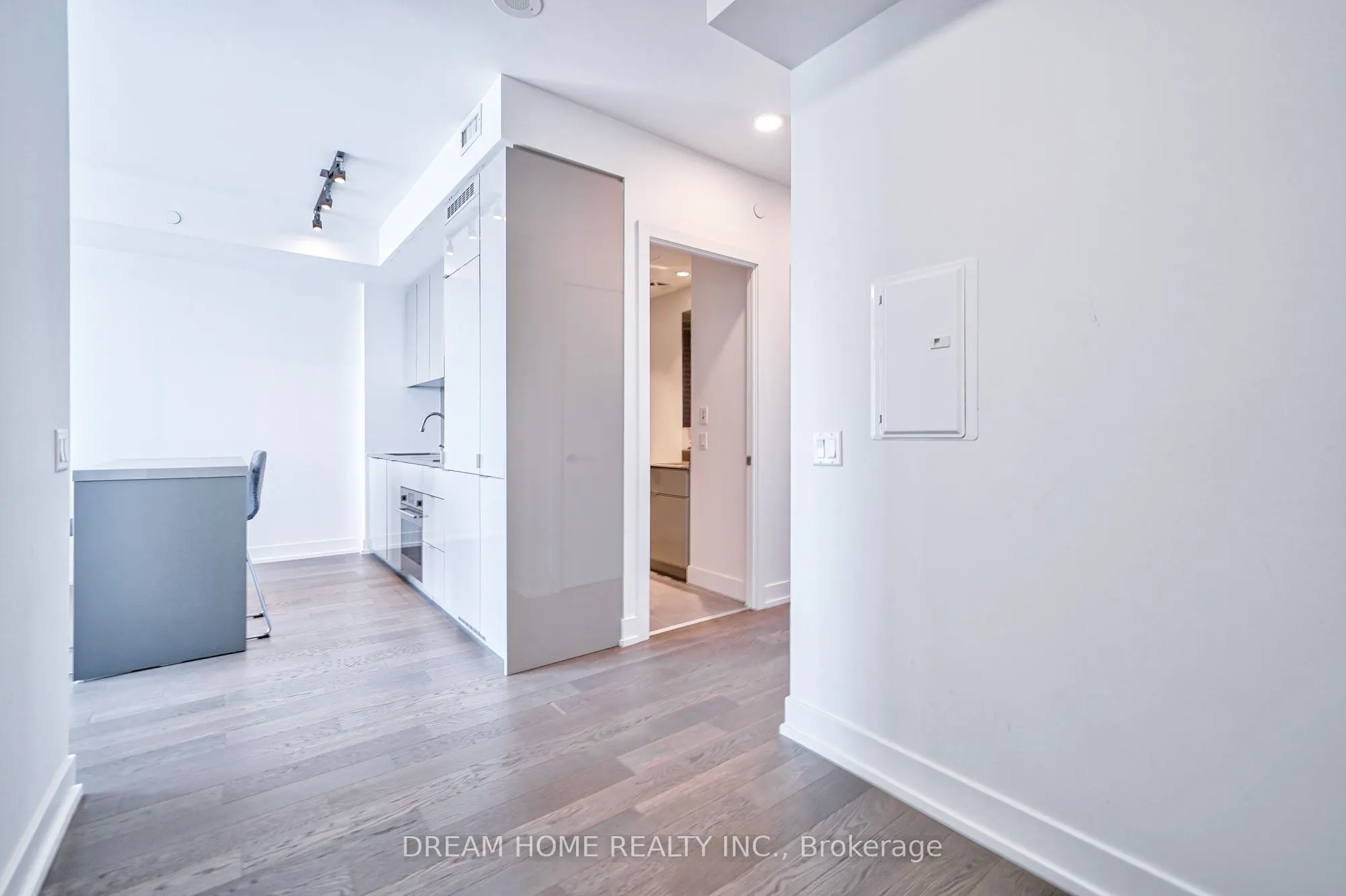 7 Grenville Street, #4509