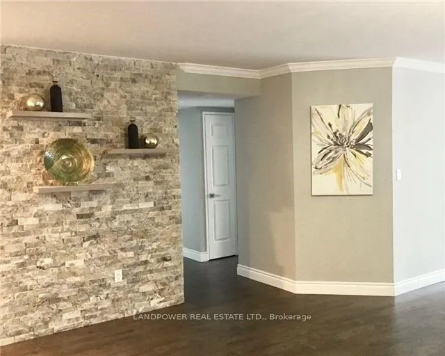 5444 Yonge Street W, #1811