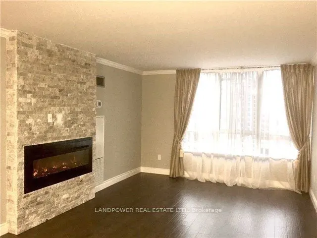 5444 Yonge Street W, #1811