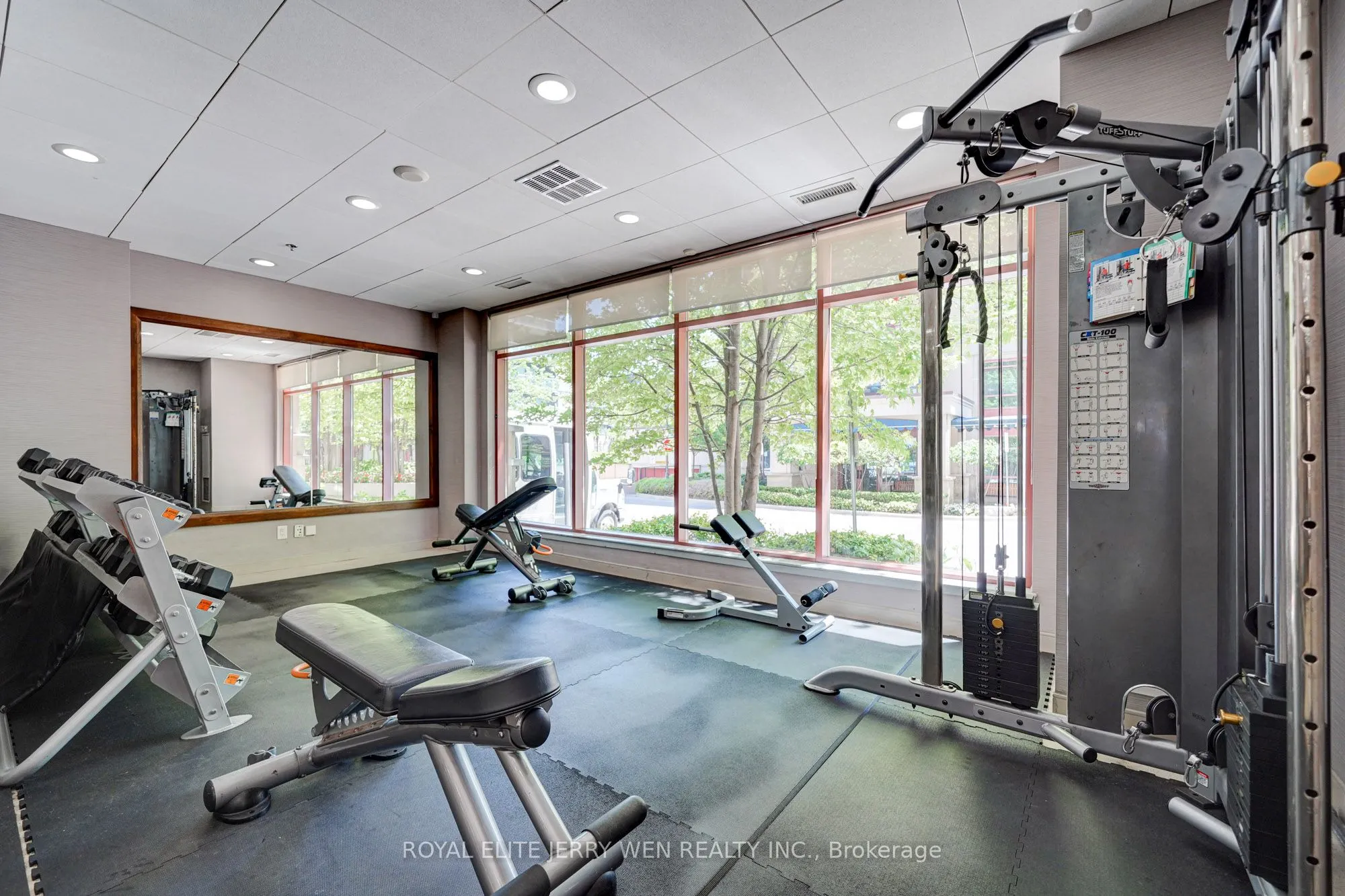 27 Rean Drive, #304