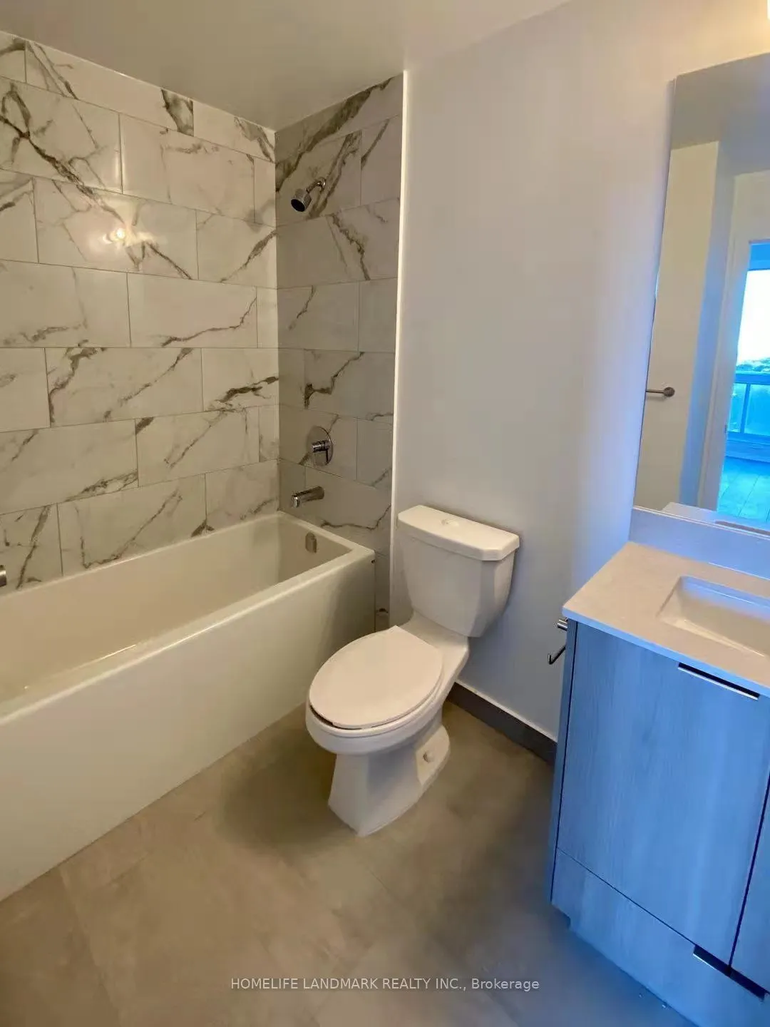 38 Forest Manor Road, #906
