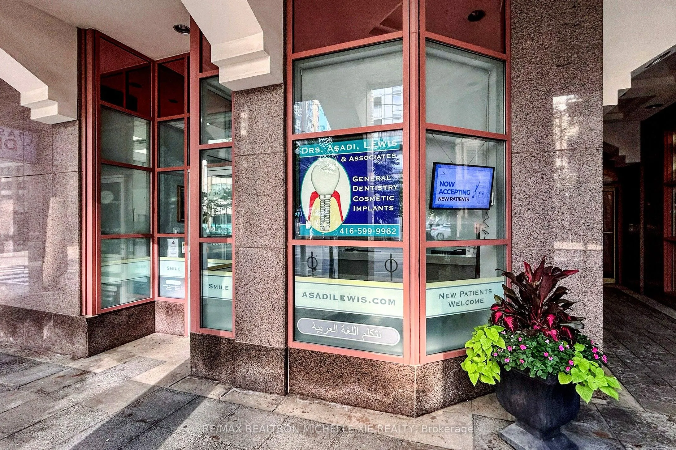 736 Bay Street, #1009