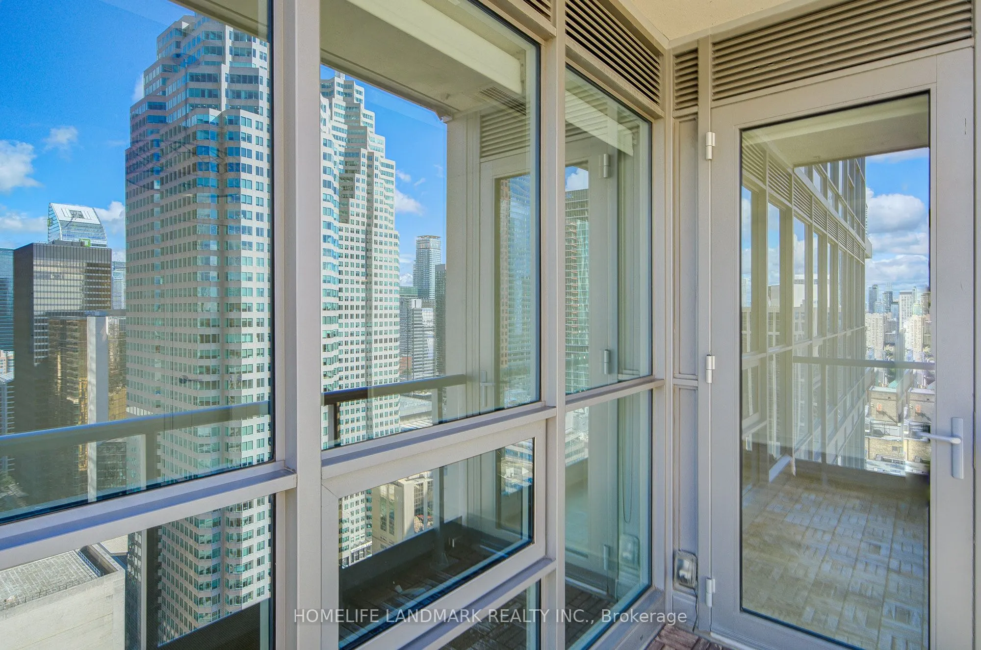 88 Scott Street, #3601