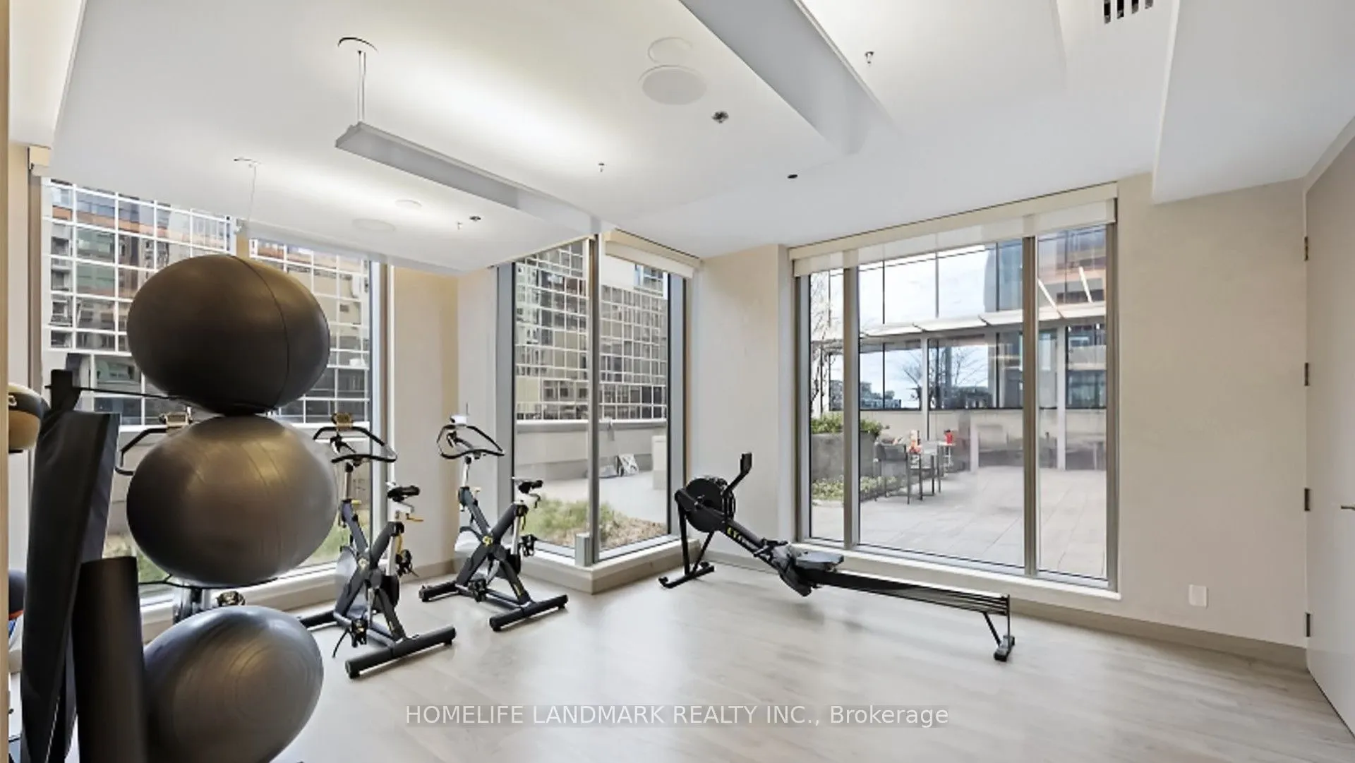 88 Scott Street, #3601