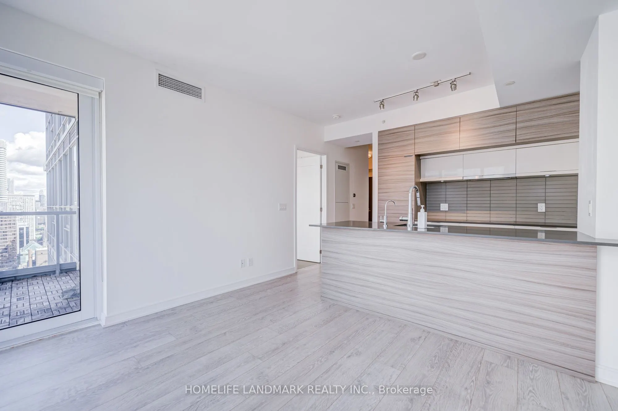 88 Scott Street, #3601
