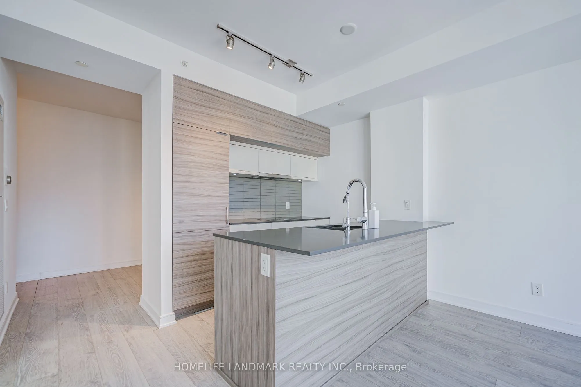 88 Scott Street, #3601