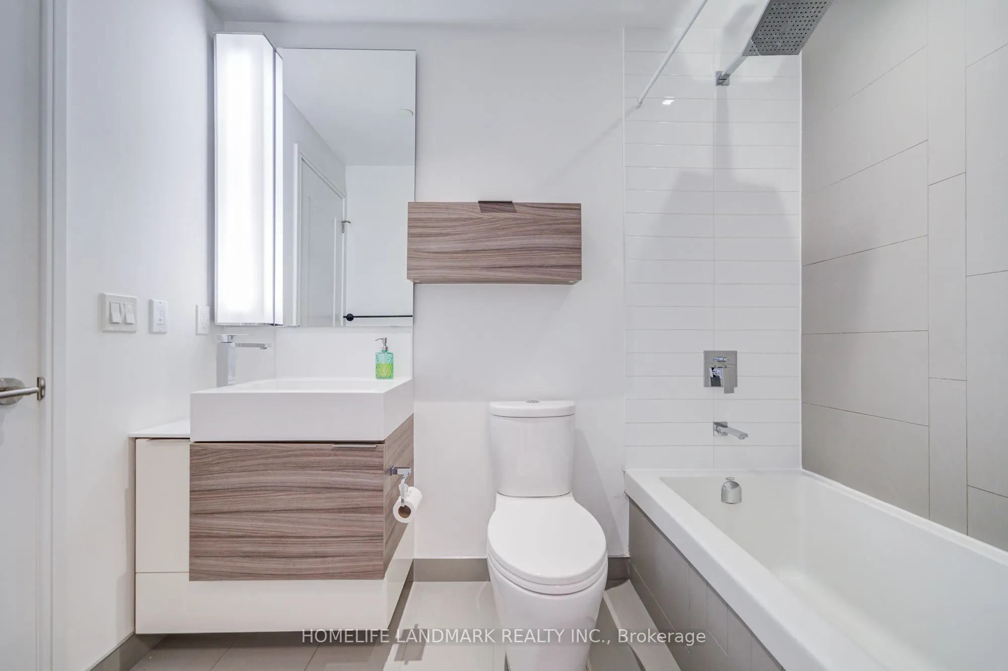 88 Scott Street, #3601
