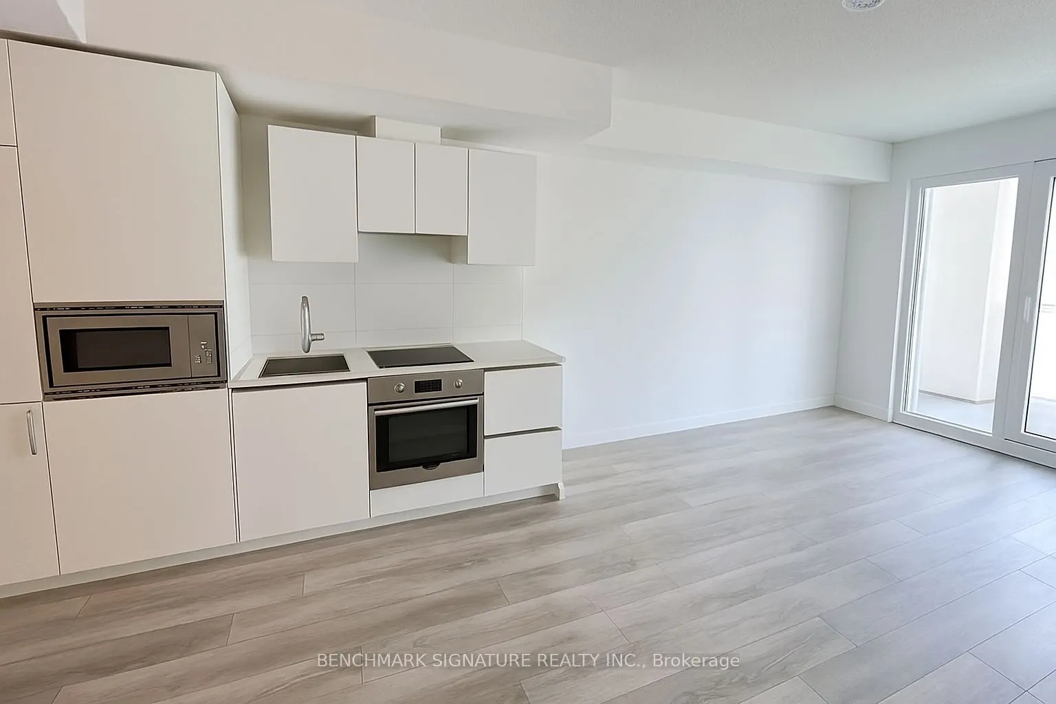 230 Simcoe Street, #1531