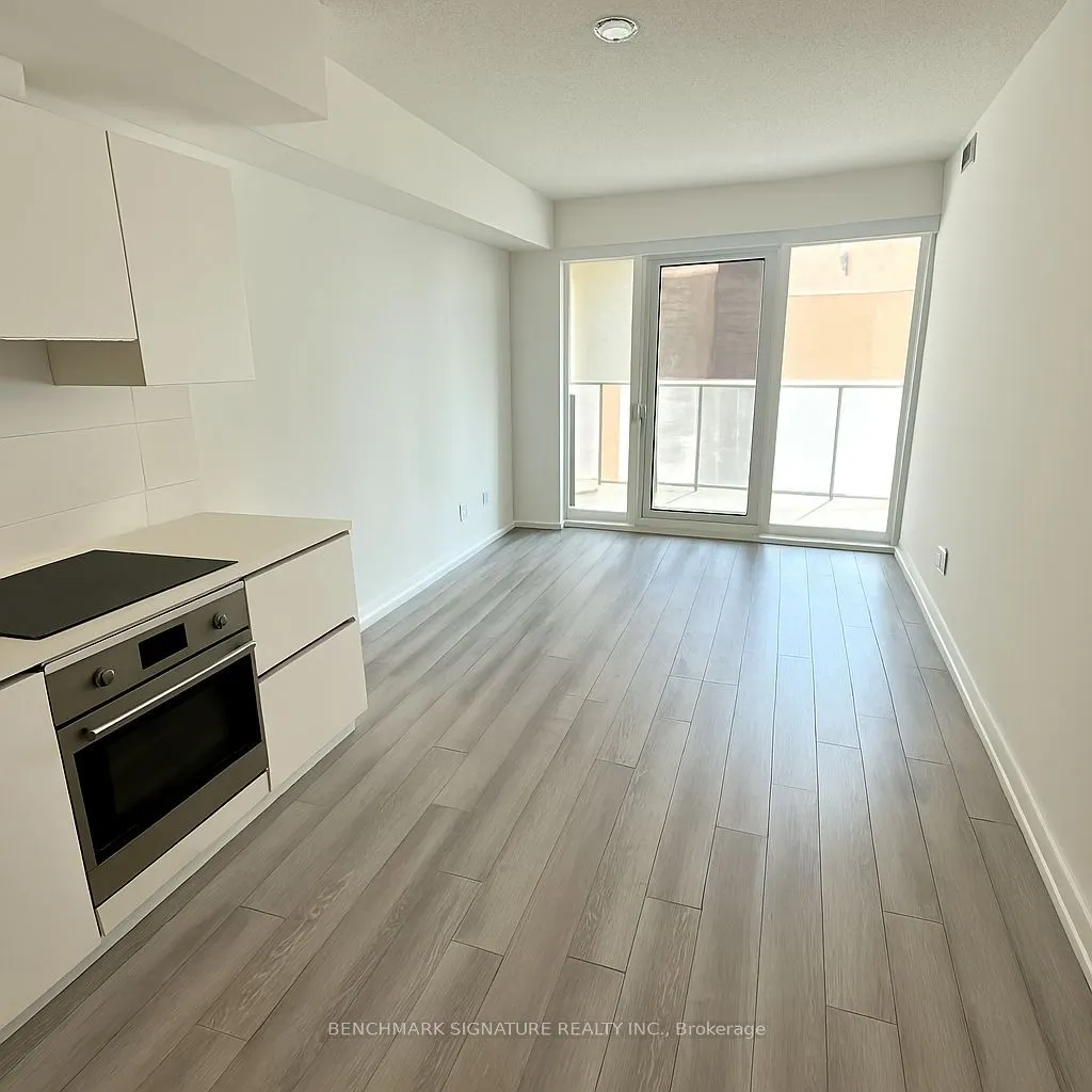 230 Simcoe Street, #1531
