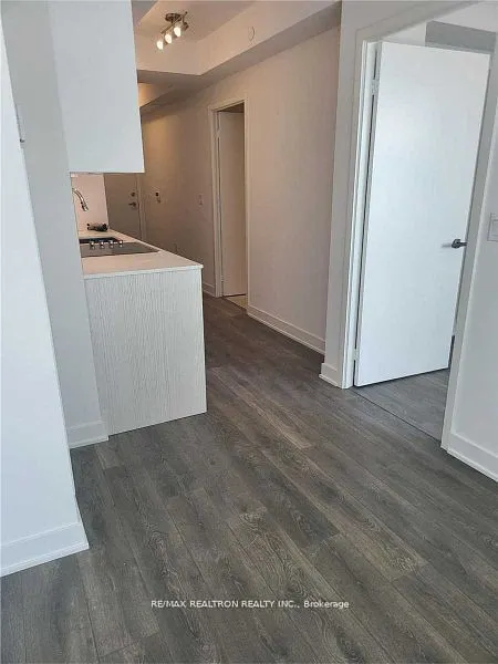 99 Broadway Avenue, #3005