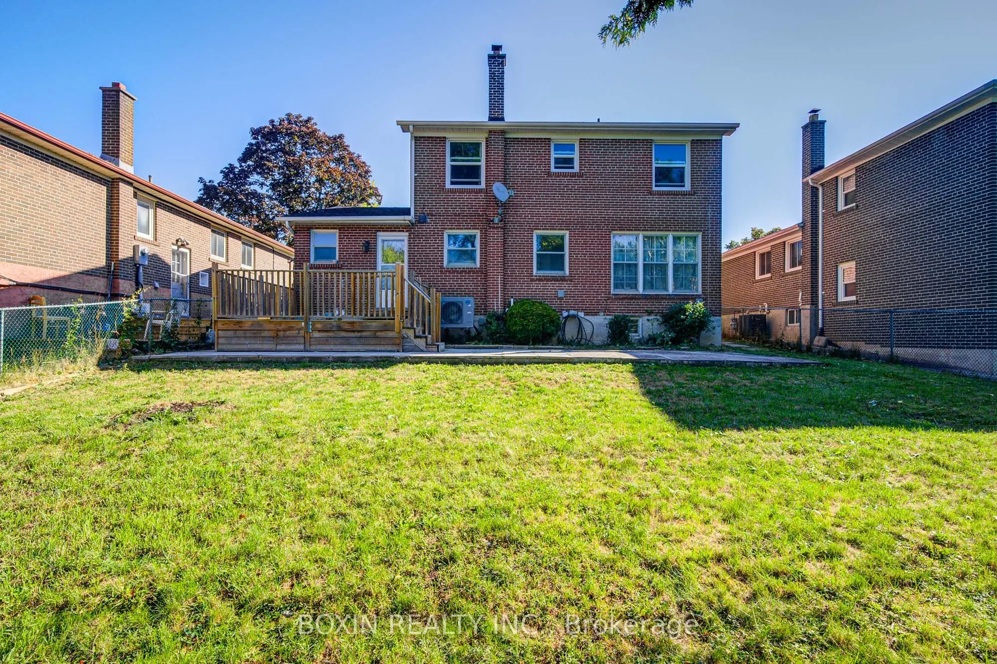 93 McNicoll Avenue