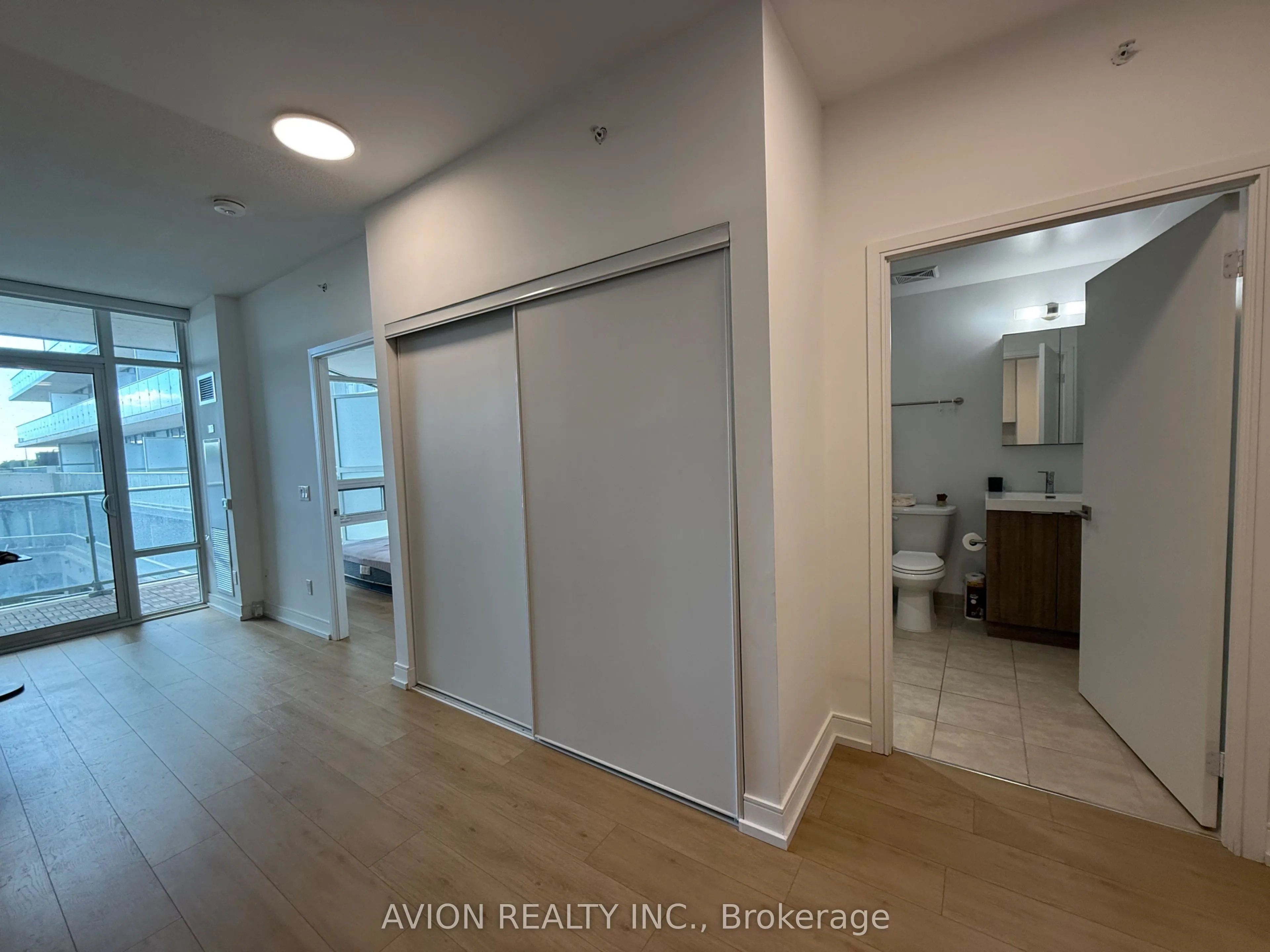 621 Sheppard Avenue E, #535